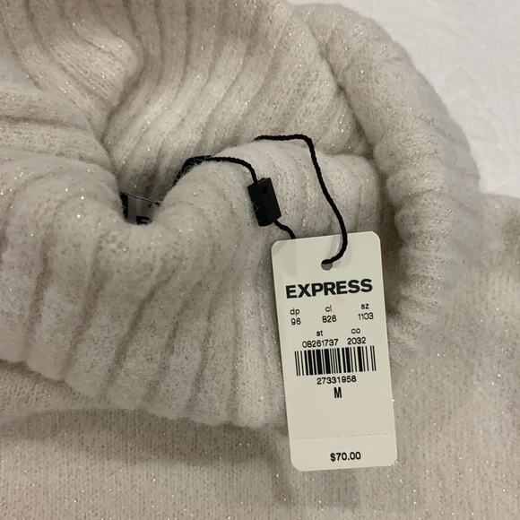 Express turtleneck - Picture 4 of 4